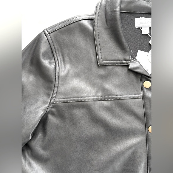 NWT - Mudpie Salem Vegan Leather Shacket.  Size Medium. - Picture 7 of 16